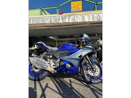 ヤマハ YZF-R125 即納できますよ! 1