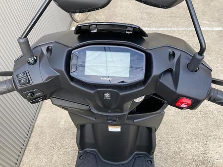 スズキ アヴェニス125 店頭在庫無し/お取寄せ車両/スズキ正規取扱店!LEDヘッドライト/デジタルメーター装備車☆ 4