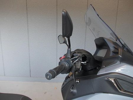 ヤマハ トリシティ 300 ■クラブヤマハ距離無制限ロードサービス1年プレゼント■ 14