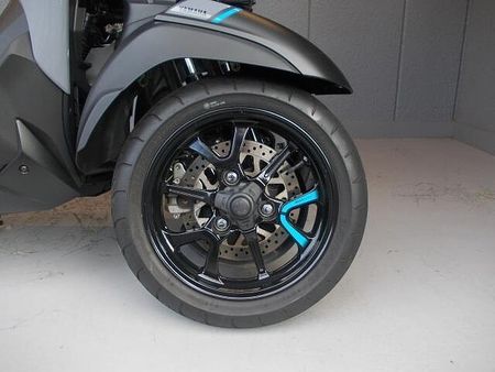 ヤマハ トリシティ 300 ■クラブヤマハ距離無制限ロードサービス1年プレゼント■ 17