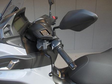 ヤマハ トリシティ 300 ■クラブヤマハ距離無制限ロードサービス1年プレゼント■ 34