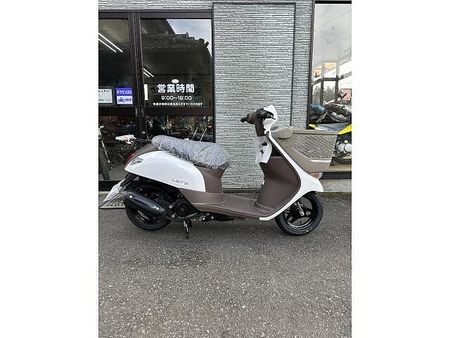 スズキ レッツバスケット オシャレなデザインで更に荷物を沢山載せる事が出来る便利なスクーター! 1
