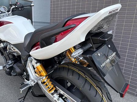 ホンダ CB1300スーパーフォア 他の色、タイプもお尋ねくださいませウェビックも閲覧してくださいませ。 23