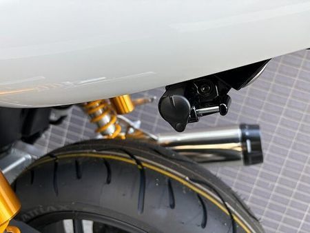 ホンダ CB1300スーパーフォア 他の色、タイプもお尋ねくださいませウェビックも閲覧してくださいませ。 24
