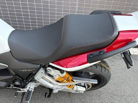 ホンダ CB1300スーパーフォア 他の色、タイプもお尋ねくださいませウェビックも閲覧してくださいませ。 25