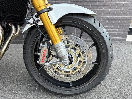 ホンダ CB1300スーパーフォア 他の色、タイプもお尋ねくださいませウェビックも閲覧してくださいませ。 5