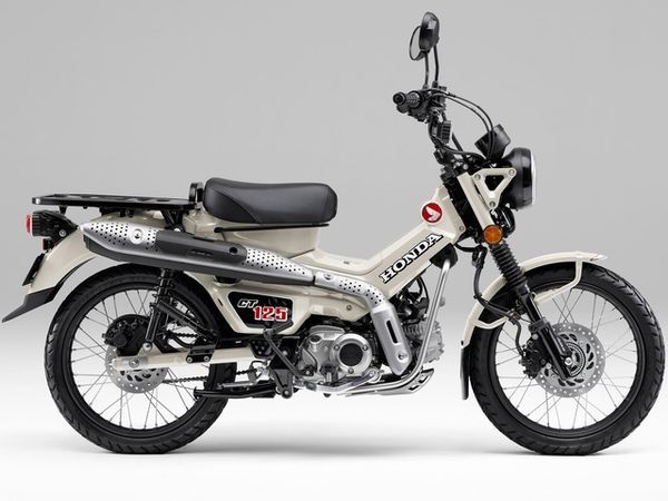 ホンダ CT125 ハンターカブ 店頭現車無し、要取り寄せ車両。