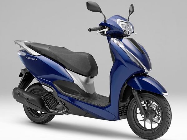 ホンダ リード125 店頭現車無し、要取り寄せ車両。
