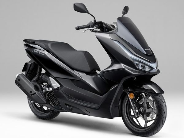 ホンダ PCX160 夏旅へ!決算SALE!下取り買取り大歓迎です!簡単LINE査定実施中♪