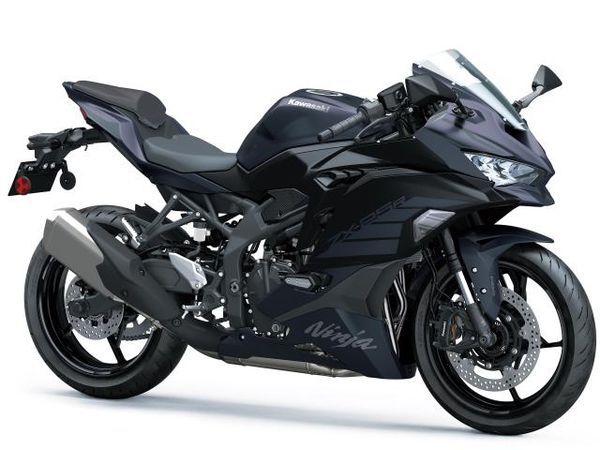 カワサキ ZX-25R 店頭現車無し、要取り寄せ車両。