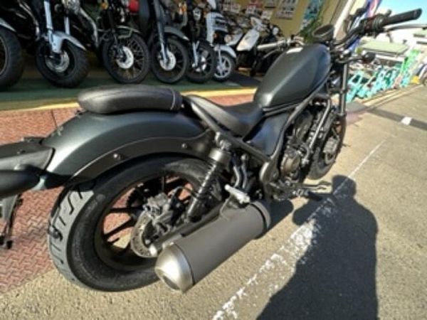 ホンダ レブル 250 店頭現車無し、要取り寄せ車両。 5