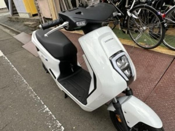 ホンダ EM1e 店頭現社無し・お取り寄せ車両 2