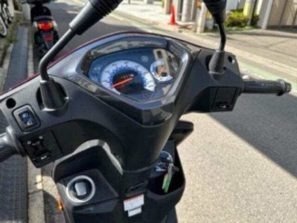 ヤマハ アクシス Z 通勤通学にいかがですか? 9