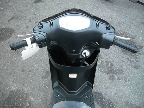 スズキ レッツ(4サイクル) 気軽に乗れて快適に走ります!盗難保険サービス中!各色在庫有ります 4