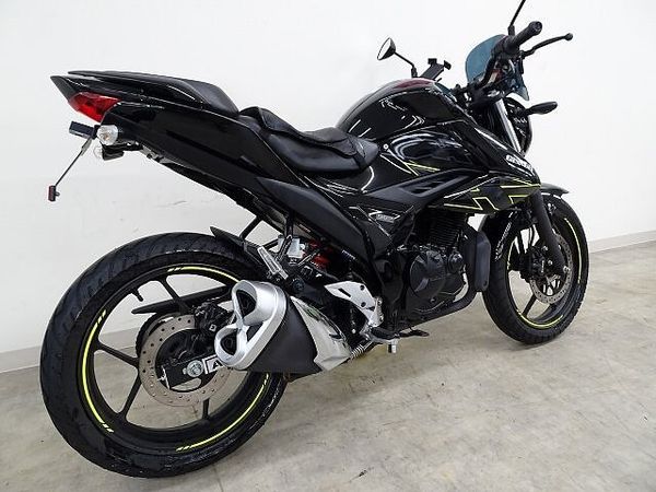 スズキ ジクサー 150 GIXXER 150 2023年モデル スクリーン装備 5
