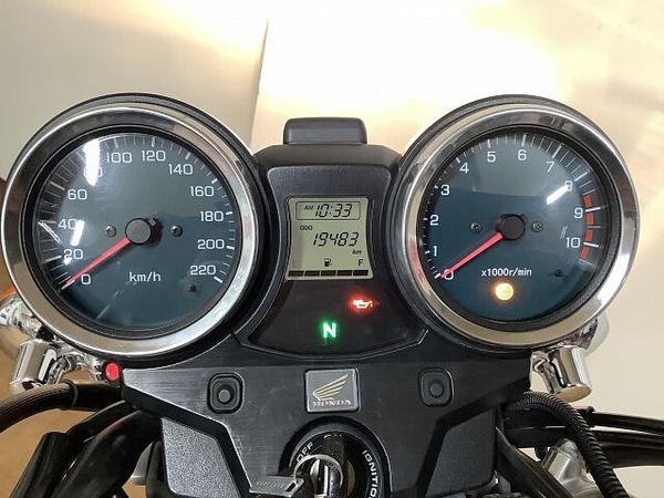 ホンダ CB1100 CB1100 ABS スライダー グラブバー グリップヒーター シガーソケット&USB電源 10