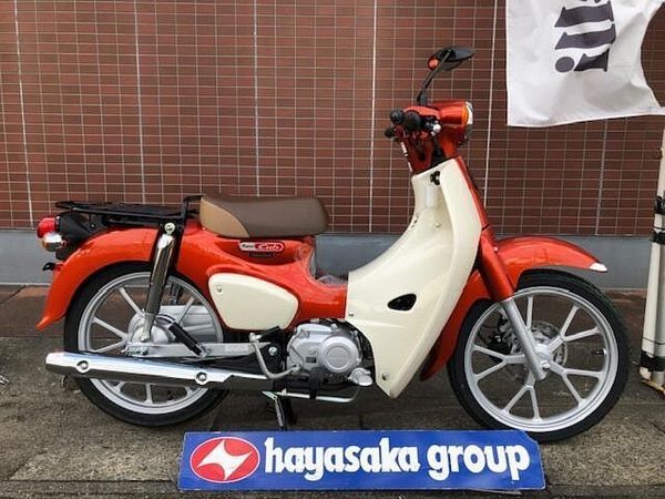 ホンダ スーパーカブ110 新色オレンジ! 1