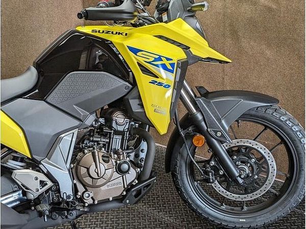 スズキ Vストローム250SX 現車確認・対面販売をお願い致します。 4