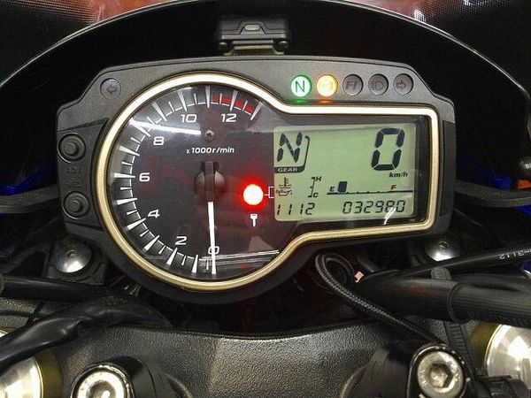 スズキ GSR750 GSR750 ABS【LEDヘッドライト・フェンダーレス☆】 7
