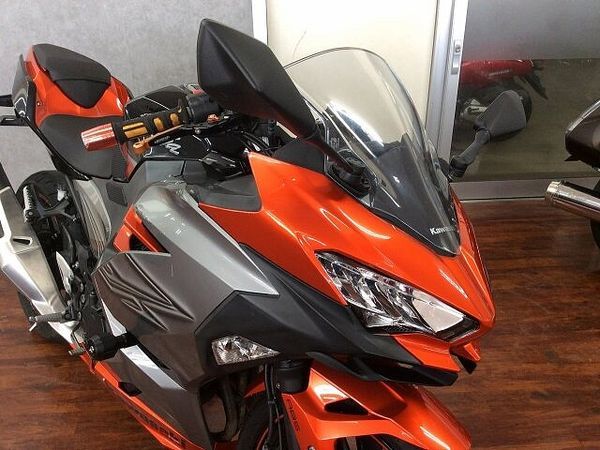 カワサキ ニンジャ 400 Ninja 400【便利なUSBポート2つ付き☆】 9