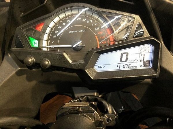 カワサキ ニンジャ 250 Ninja 250【スリッパークラッチ搭載で安定した走り☆】 7