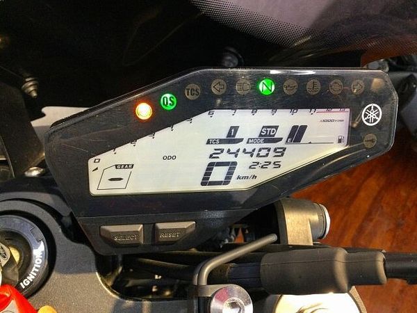 ヤマハ MT-09 MT-09 ABS【エンジンスライダー・エンジンプロテクター・フェンダーレス・MRAスクリ 8