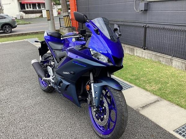 ヤマハ YZF-R25 新車の事はメーカー正規取扱店の当店にお任せ下さい! 4