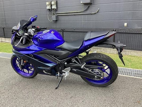 ヤマハ YZF-R25 新車の事はメーカー正規取扱店の当店にお任せ下さい! 6