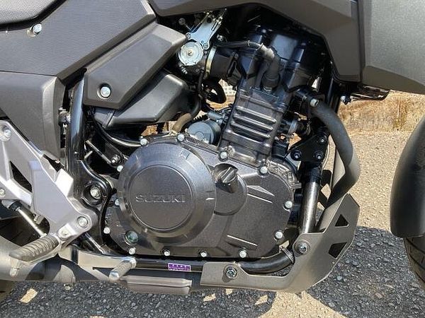 スズキ Vストローム250 Vストローム250ABS入荷 3