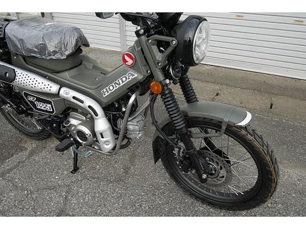 ホンダ CT125 ハンターカブ 作製ベース5月入荷・依頼から2、3週間で完成・オリジナルカラー 4