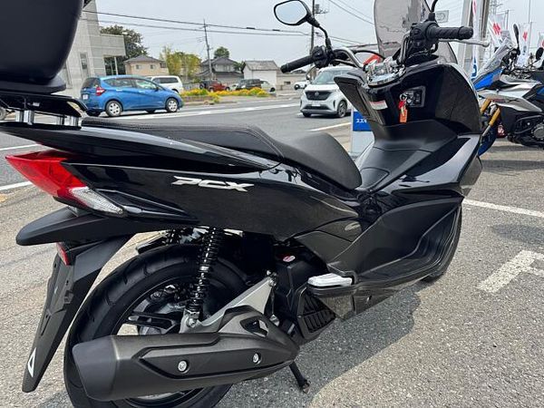 ホンダ PCX125 6