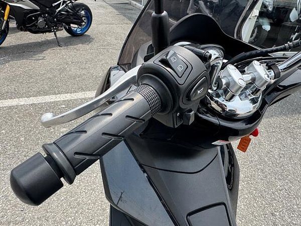 ホンダ PCX125 8
