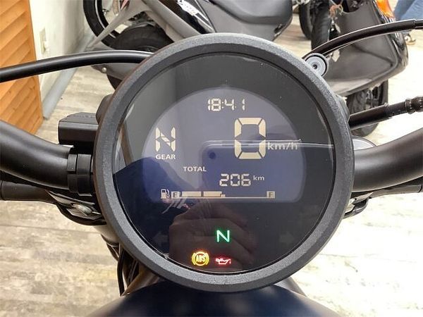 ホンダ レブル 500 レブル500 2023年モデル USBソケット装備!! 6