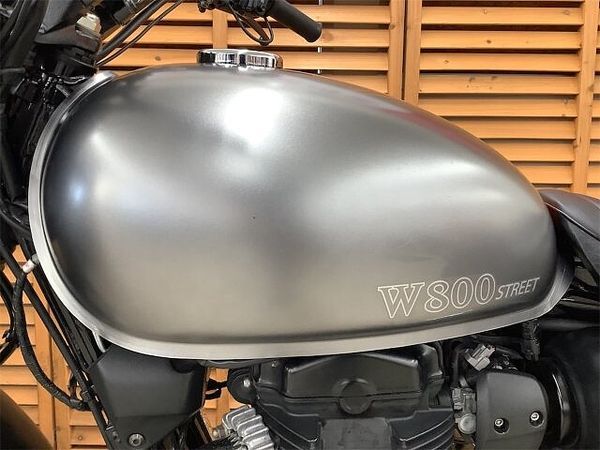 カワサキ W800 STREET W800ストリート ワンオーナー エンジンガード 9