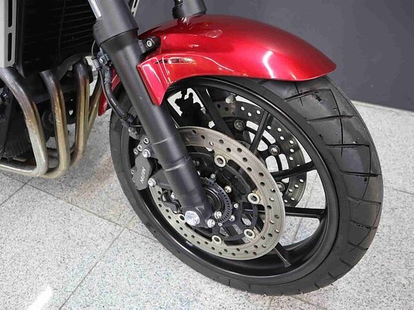 ホンダ CB400スーパーフォア CB400SF REVO 4