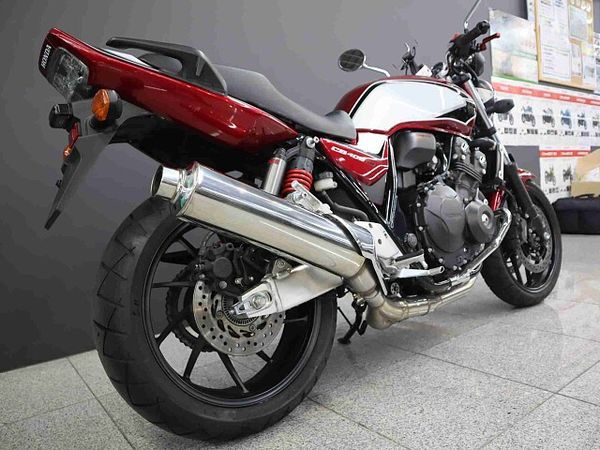 ホンダ CB400スーパーフォア CB400SF REVO 5