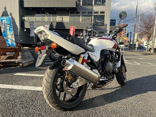 ホンダ CB400スーパーフォア CB400SF 3