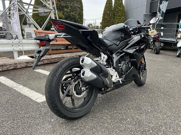 ホンダ CBR250RR (MC51) CBR250RR 3