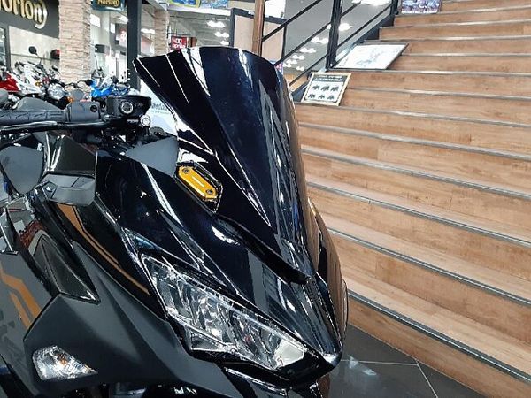 カワサキ ニンジャ 250 Ninja250 8