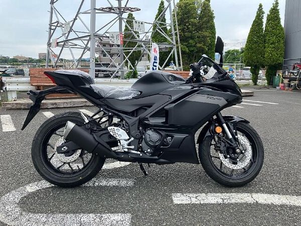 ヤマハ YZF-R25 【新車在庫あり】即納可能です! YZF-R25 1