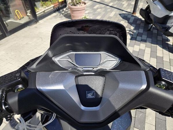 ホンダ PCX160 【新車在庫あり】即納可能です! PCX160 8
