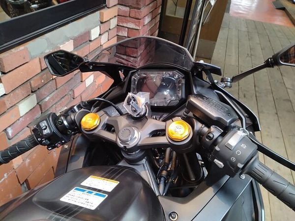 カワサキ ZX-25R 【新車在庫あり】即納可能です! ZX-25R SE 4