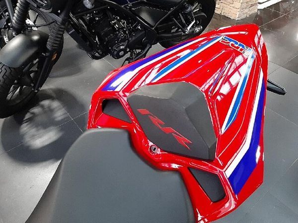 ホンダ CBR250RR (MC51) CBR250RR 6