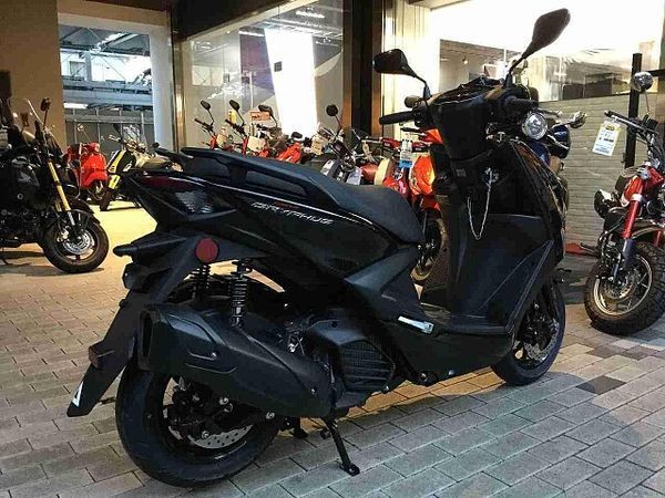 ヤマハ シグナス グリファス 【新車在庫あり】即納可能です! シグナスグリファス 3