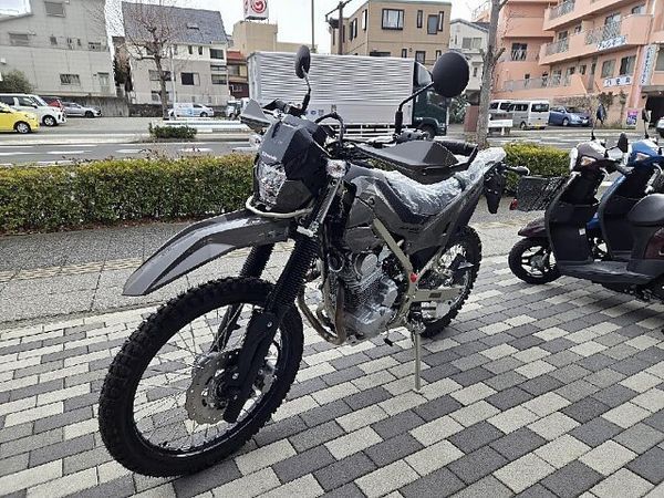 カワサキ KLX230 シェルパ 【新車在庫あり】即納可能です! KLX230シェルパ 4