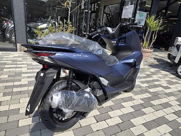 ホンダ PCX125 【新車在庫あり】即納可能です! PCX 3