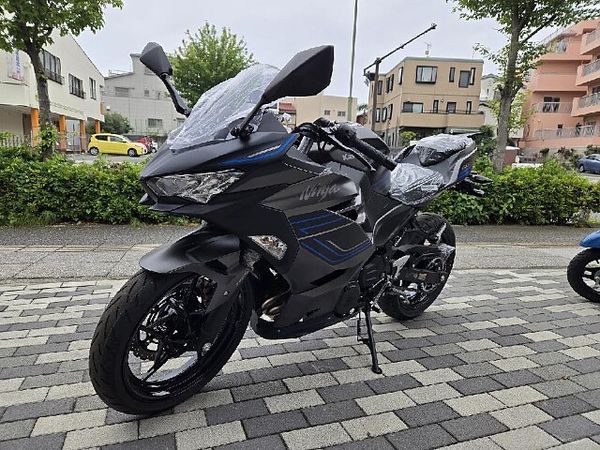 カワサキ ニンジャ 400 【新車在庫あり】即納可能です! Ninja400 4