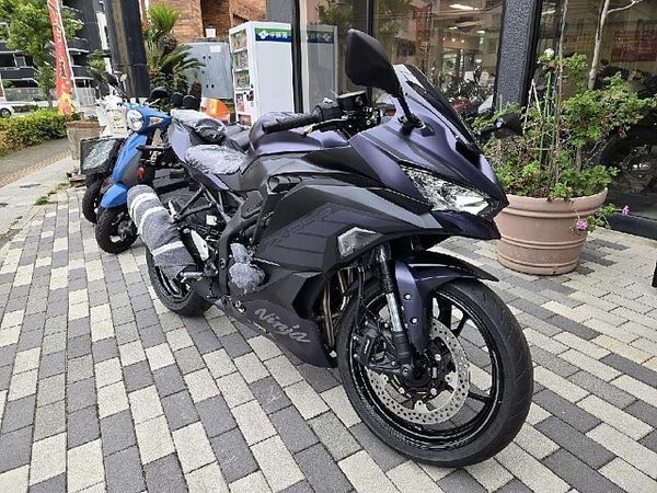 カワサキ カワサキ その他 【新車在庫あり】即納可能です! ZX25R SE 2
