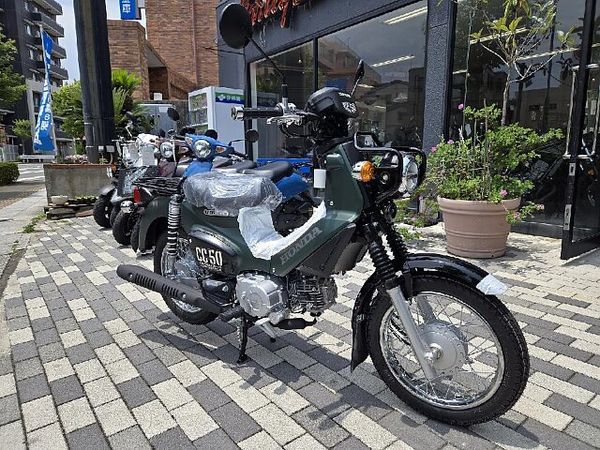 ホンダ クロスカブ50 【新車在庫あり】即納可能です! クロスカブ50 2