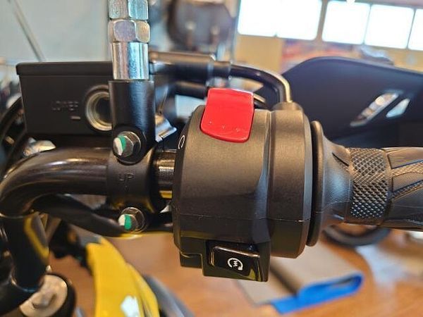 スズキ Vストローム250 250アドベンチャー 10